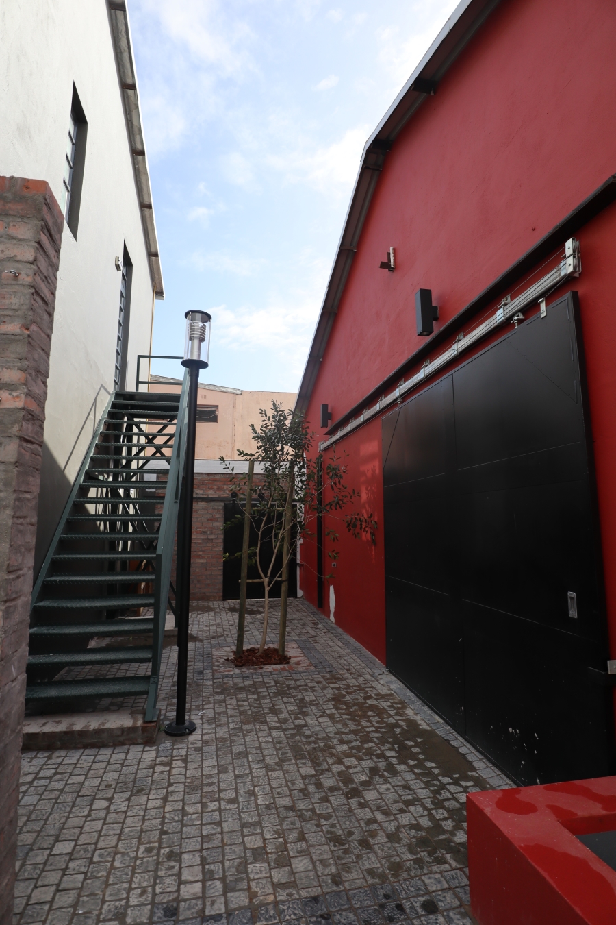 To Let commercial Property for Rent in Salt River Western Cape